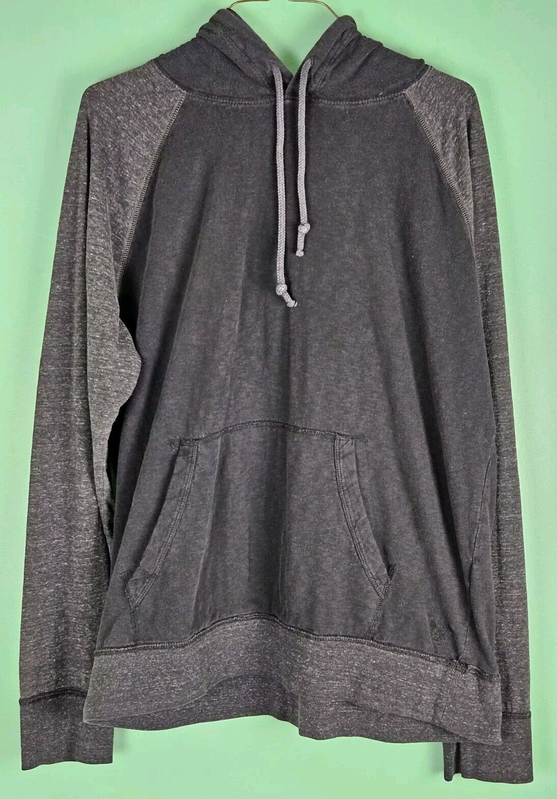 American Eagle Sweatshirt Womens Medium Soft And Sexy Gray Hooded