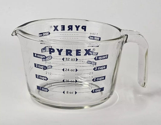 Pyrex Glass 4 Cup 32oz 1 Quart Measuring Cup Blue Letters 6" Wide