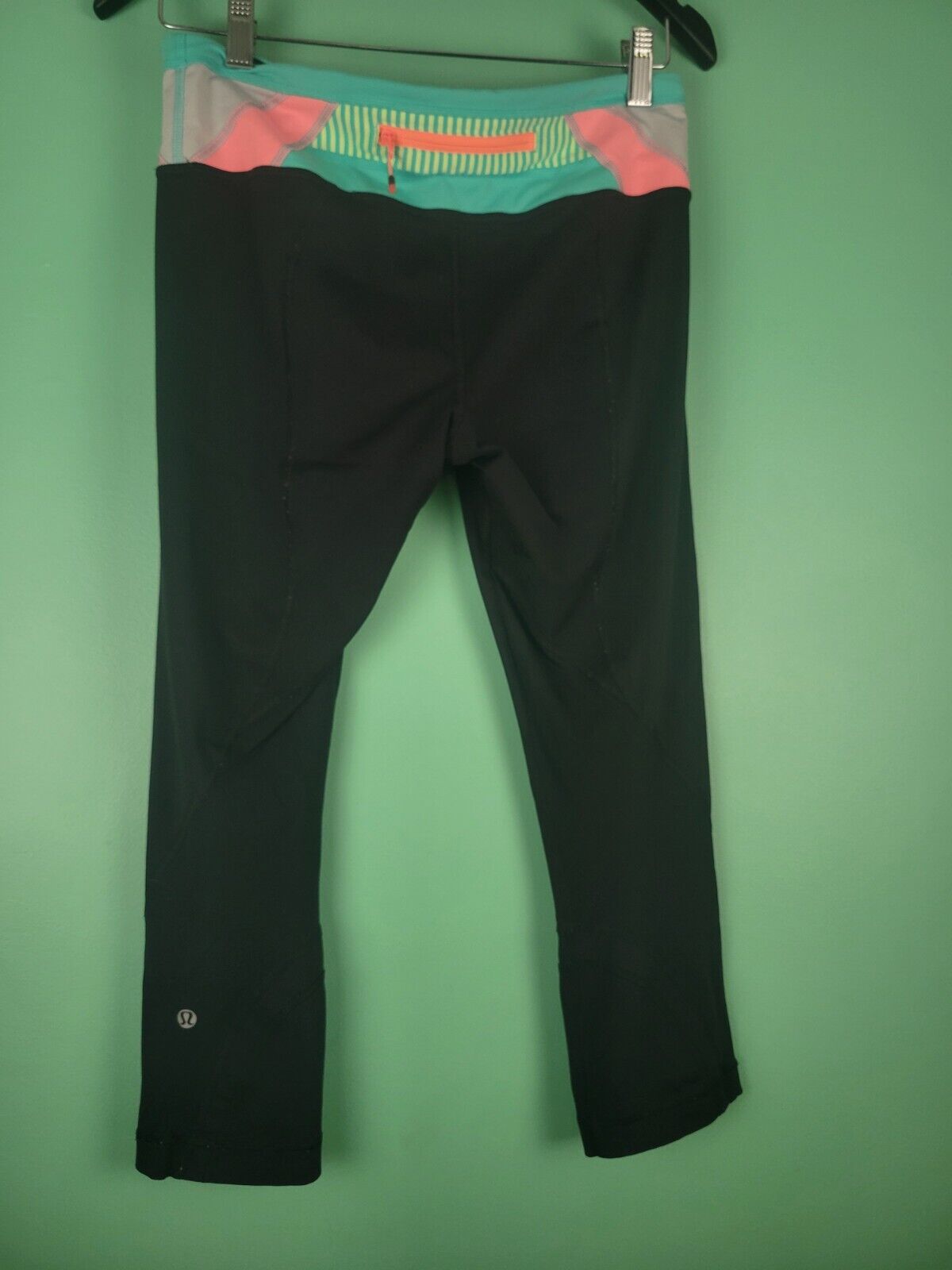 Lululemon Womens Size S Back Zip Pocket Retro Colorful Waist Run Inspire Legging