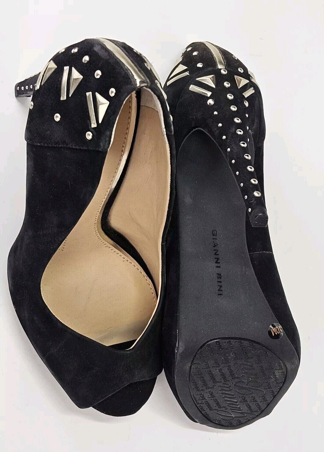 Gianni Bini Black Suede Leather 10 M Platform Peep Toe Pumps Heels Studs