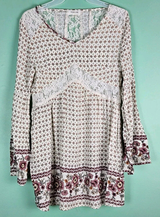 Taylor and Sage Red/White Patterned Dress Size Small Long Sleeve