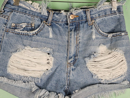 Forever 21 Los Angeles Women's Cut off Shorts Distressed Waist Size 30