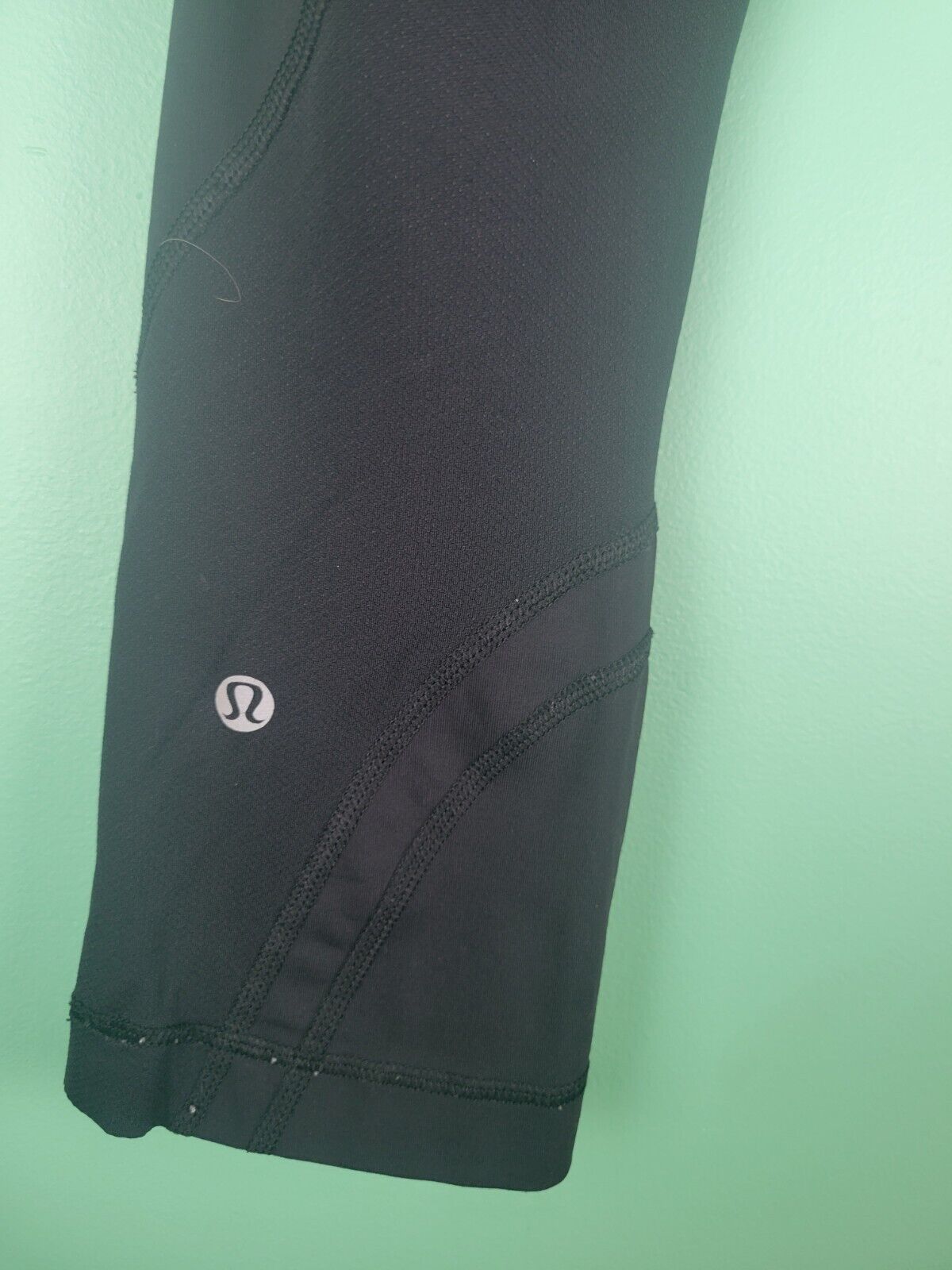 Lululemon Womens Size S Back Zip Pocket Retro Colorful Waist Run Inspire Legging