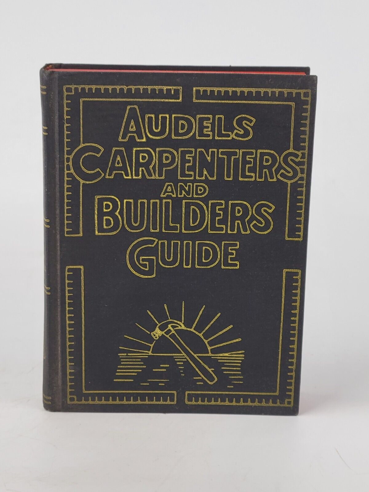 AUDELS CARPENTERS AND BUILDERS GUIDE, Vol 4