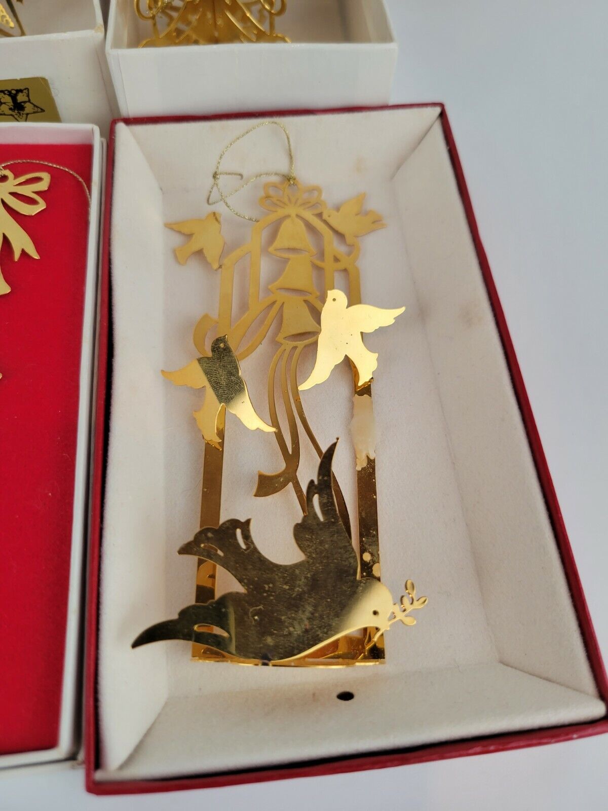 Tammytrims 24K Gold Finish Christmas Ornaments in Box Lot